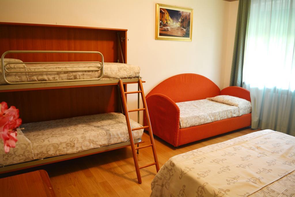 Villa Chiara Lazise Ngoại thất bức ảnh