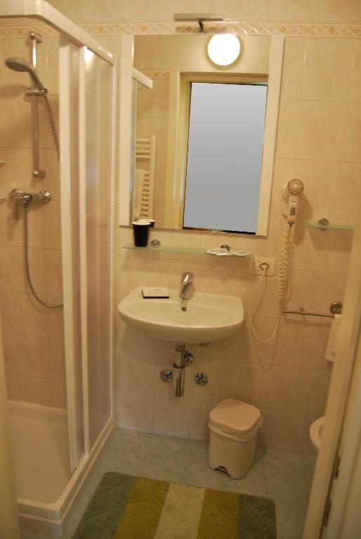 Villa Chiara Lazise Ngoại thất bức ảnh